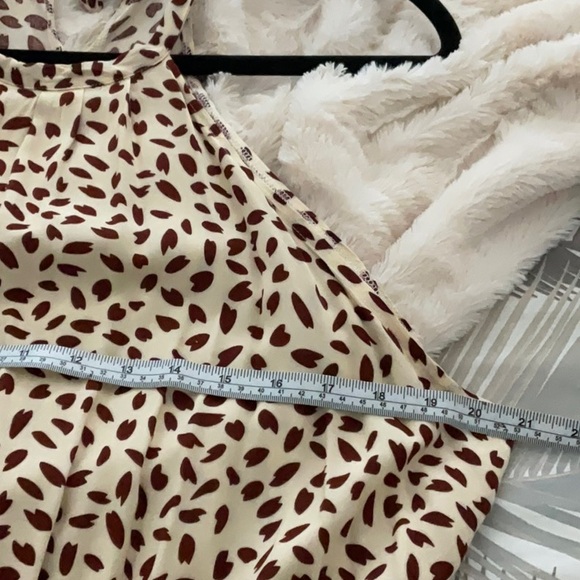 Animal print halter dress - Picture 8 of 8